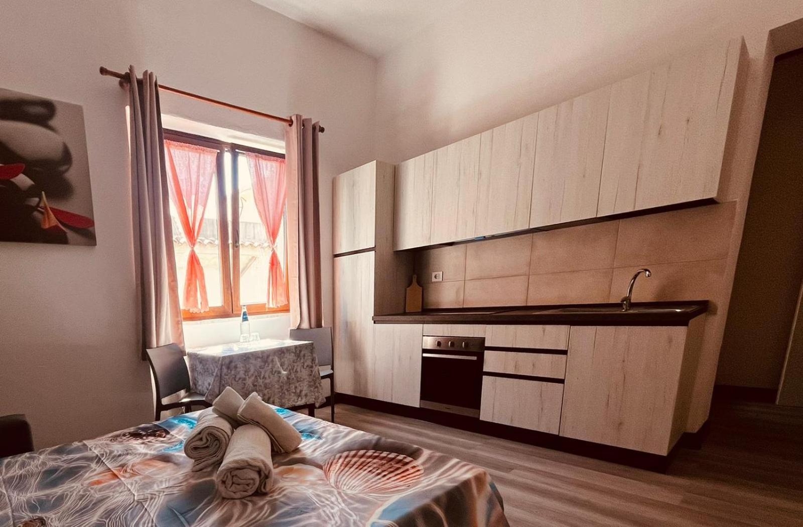 The Square Apartment Orosei Exterior photo